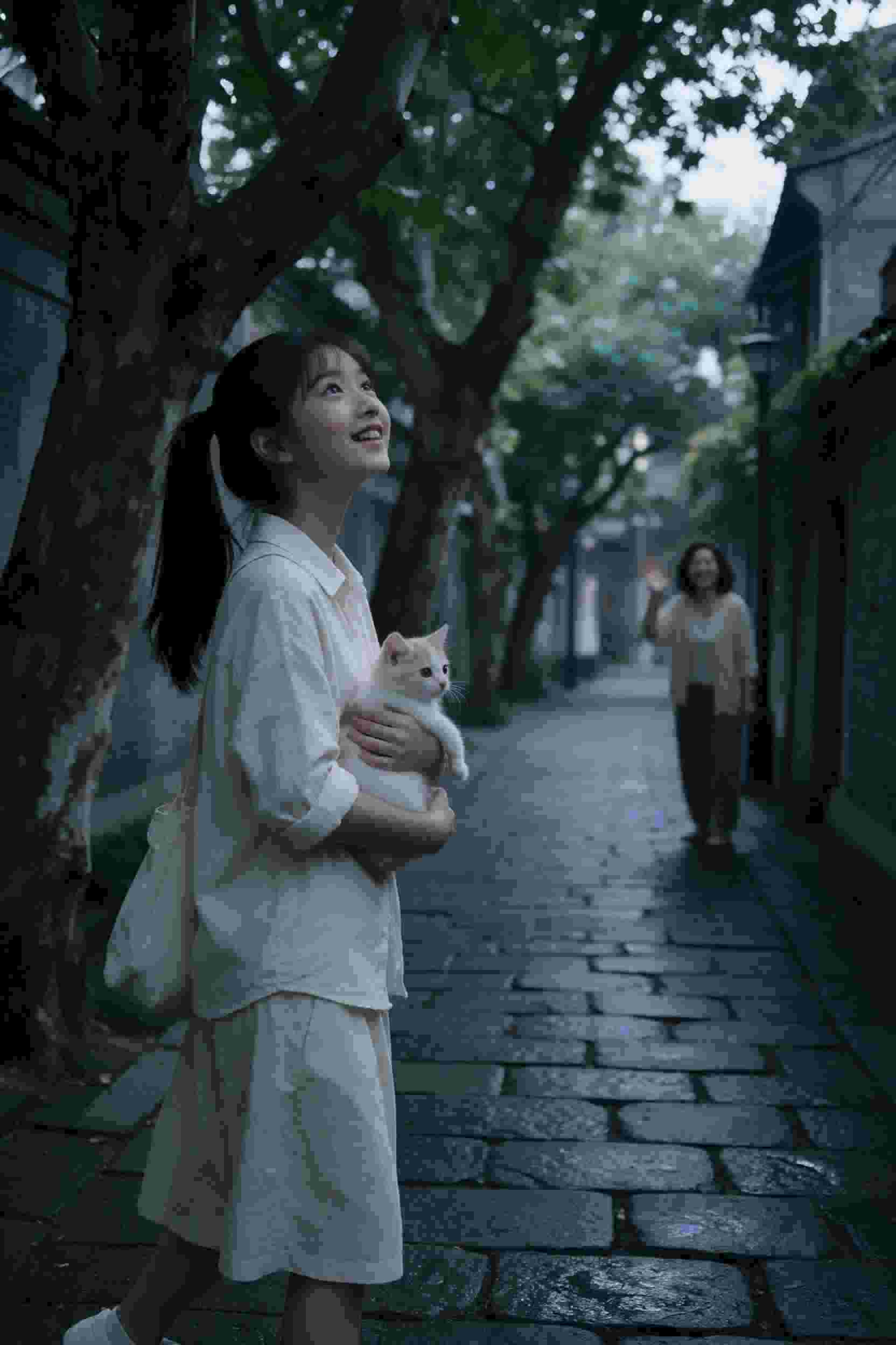 放开那个女巫